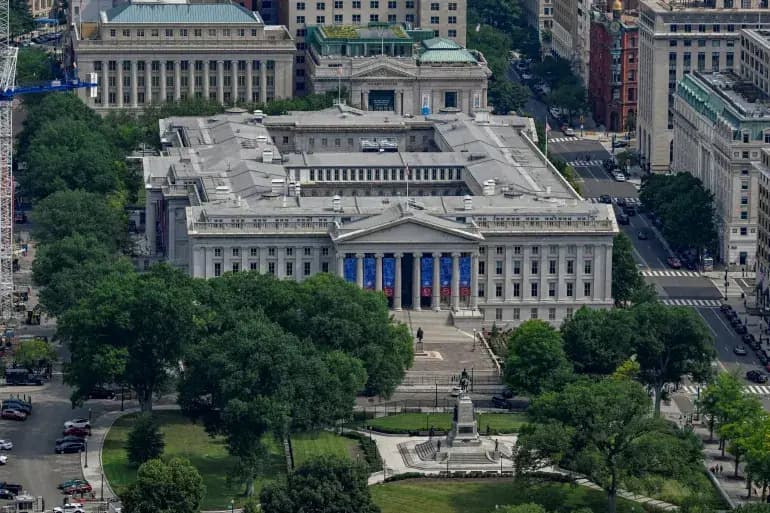 America's debt just crossed $40 trillion, and almost nobody in Washington wants to talk about it